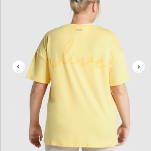 Whitney Oversized T-Shirt in Pollen